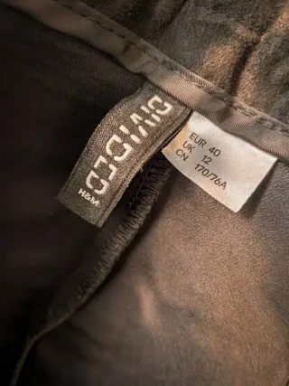 Pichi H&M Negro Cremallera Talla 40