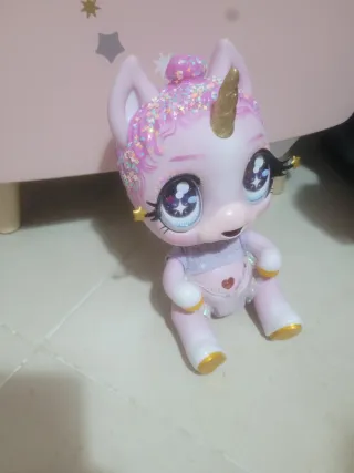 Glitter Babyz Muñeca Unicornio