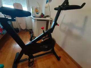 Bicicleta Spinning DOMYOS BIKE 100