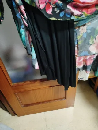 Vestido estampado floral negro