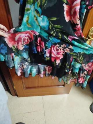 Vestido estampado floral negro
