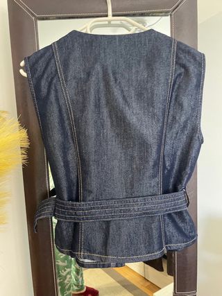 Chaleco vaquero Zara