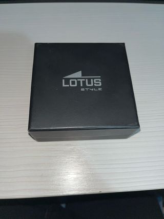 Confezione da 2 collane Lotus in argento con scatola