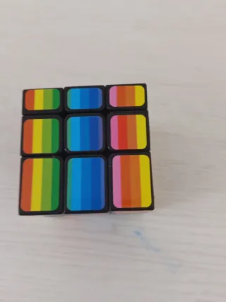 Cubo Rubik Arcoíris