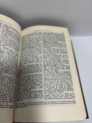 libro sagrada biblia