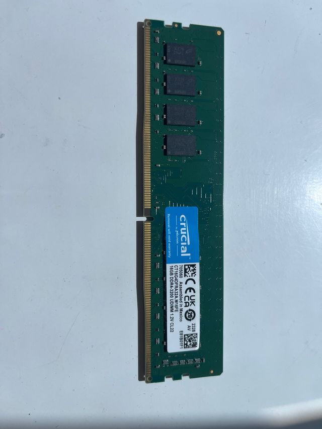 Crucial 16GB DDR4-3200 UDIMM