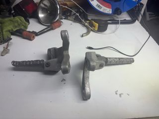 Soporte estribera trasera der/izq frz1000(c)