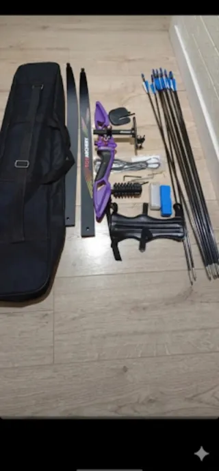 Arco recurvo completo con accesorios