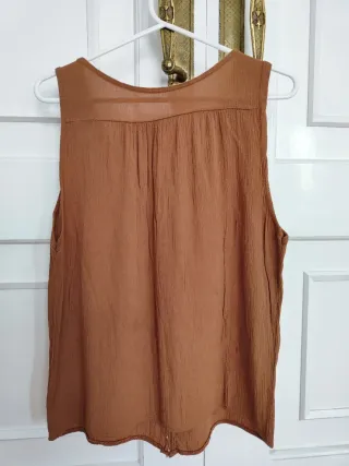 Conjunto pantalón y top marrón