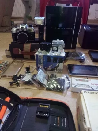 Lote de varios artículos(180€ hoy)