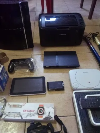 Lote de varios artículos(180€ hoy)