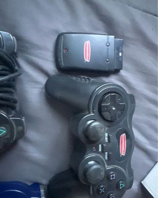 Lote 3 mandos PS2  1 mando sony original 2 mandos