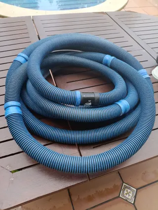 Robot Limpiafondos Hayward Navigator V-Flex