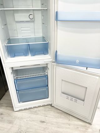 NEVERA BALAY 185CM NOFROST. COMO NUEVO