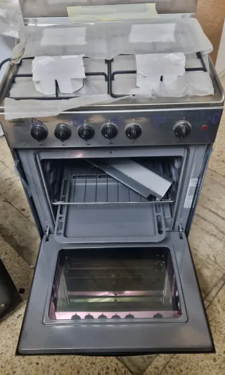 Cocina de gas con horno eléctrico Corberó 6040NX