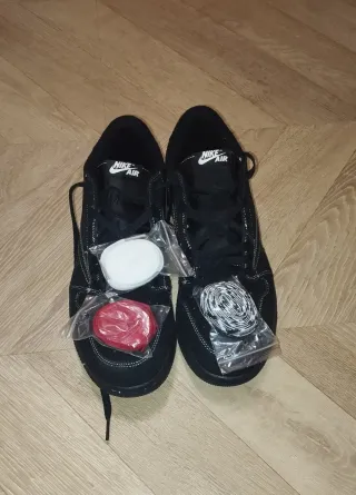 Air Jordan 1 Low Phantom Travis Scott Negro