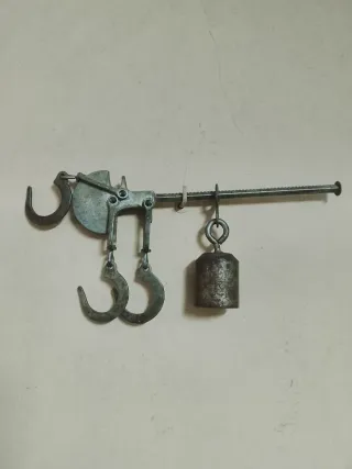 Balanza romana de gancho