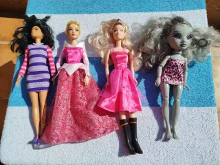 Lote 4 muñecas (incluye una shadow higth)