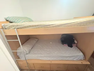 Cama litera de madera