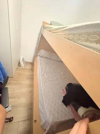 Cama litera de madera