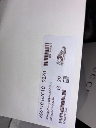 Zapatillas Gucci con estampado de manzana