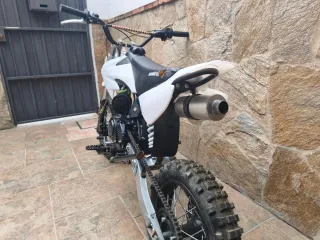 Moto Cross 125cc 4T Buen Estado