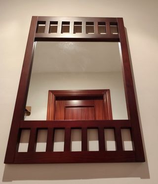 Mueble de entrada con espejo de madera
