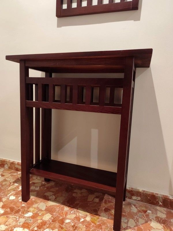 Mueble de entrada con espejo de madera