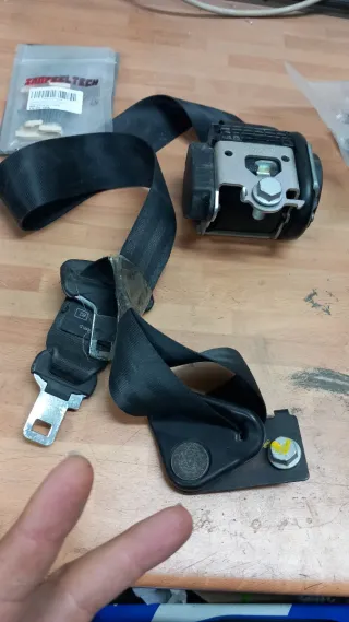 Cinturón Seguridad Renault Trafic