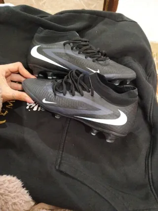 Botas de fútbol Nike Phantom