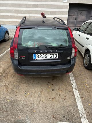 Volvo V50 2010