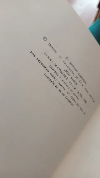 Lápidas, de Antonio Gamoneda