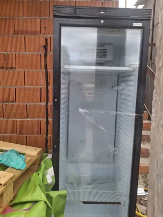 Nevera expositora cristal