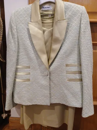 Traje mujer, talla 48