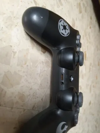 Mando PS4 Star Wars Edición Especial
