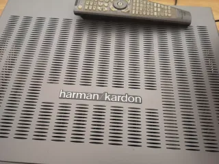 Amplificador Harman Kardon + 5altavoces woofer JBL