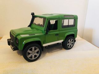 Bruder Land Rover con rimorchio