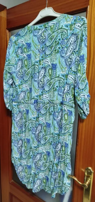 Vestido estampado paisley azul y verde