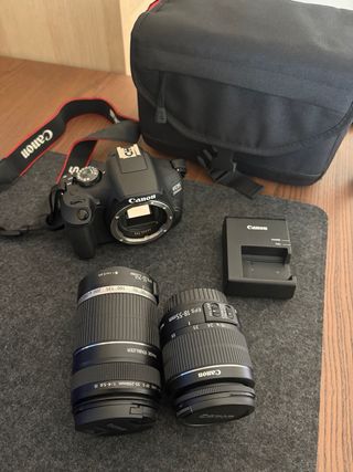 Cámara Canon EOS 2000d Negra