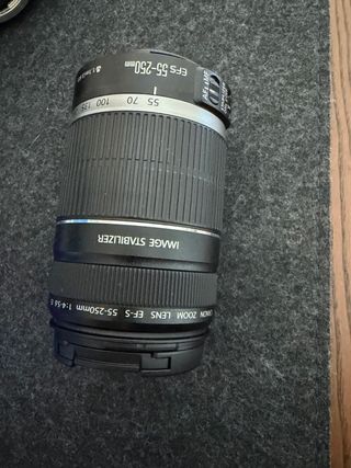 Cámara Canon EOS 2000d Negra