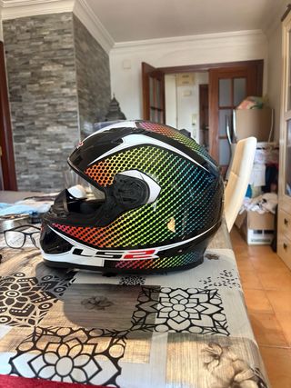 Casco de moto LS2 arcoíris