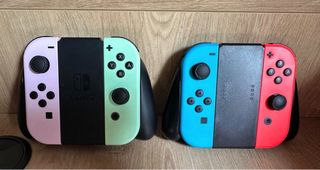 Nintendo Switch OLED + 4 controller