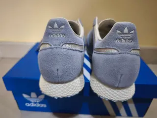 Zapatillas Adidas Originals Azules y Blancos
