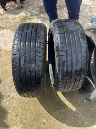 Neumáticos BRIDGSTONE 245/45/19