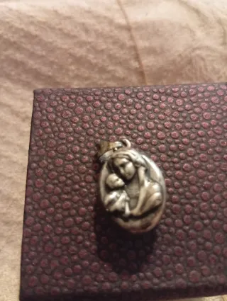 Reliquia con interior