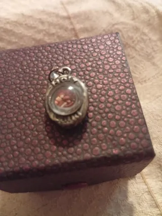 Reliquia con interior