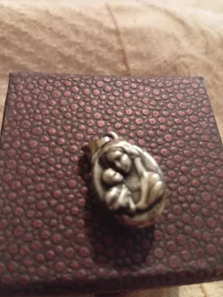 Reliquia con interior