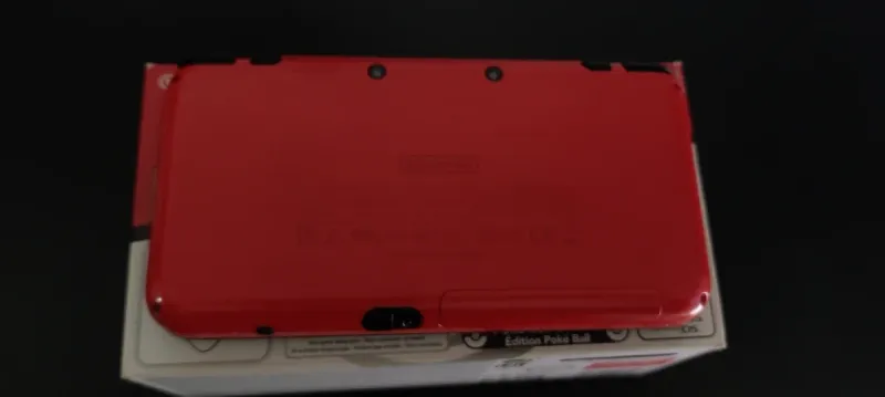 Nintendo 2DS XL Edición Poké Ball afbeelding 4