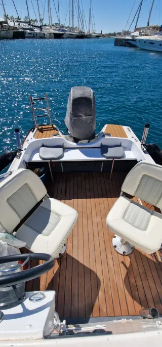 Barco 5m, Mercury 50cv, con amarre