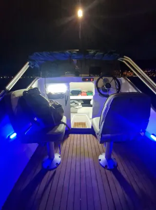 Barco 5m, Mercury 50cv, con amarre